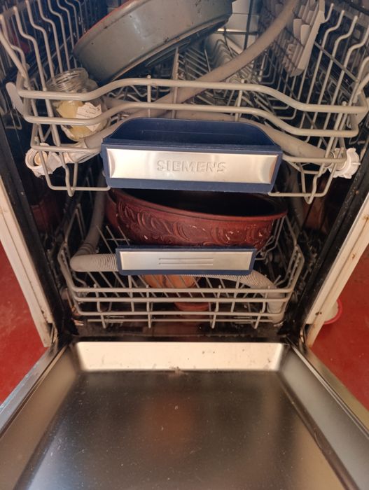 Посудомоечная машина "Siеmens",в хорошем состоянии большая тихая