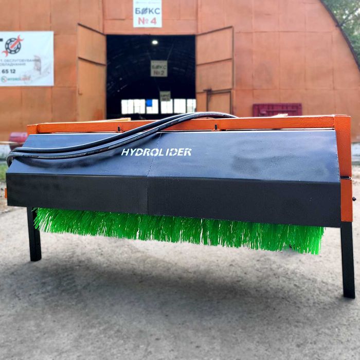 Щітка комунальна дорожня навісна на міні-навантажувач 1,7 м