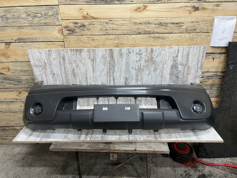 Новий передній бампер Nissan Navara D40 Нісан Навара Д40 Передний