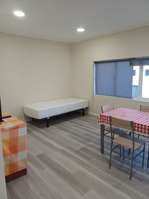 Alugo apartamento T2 sines