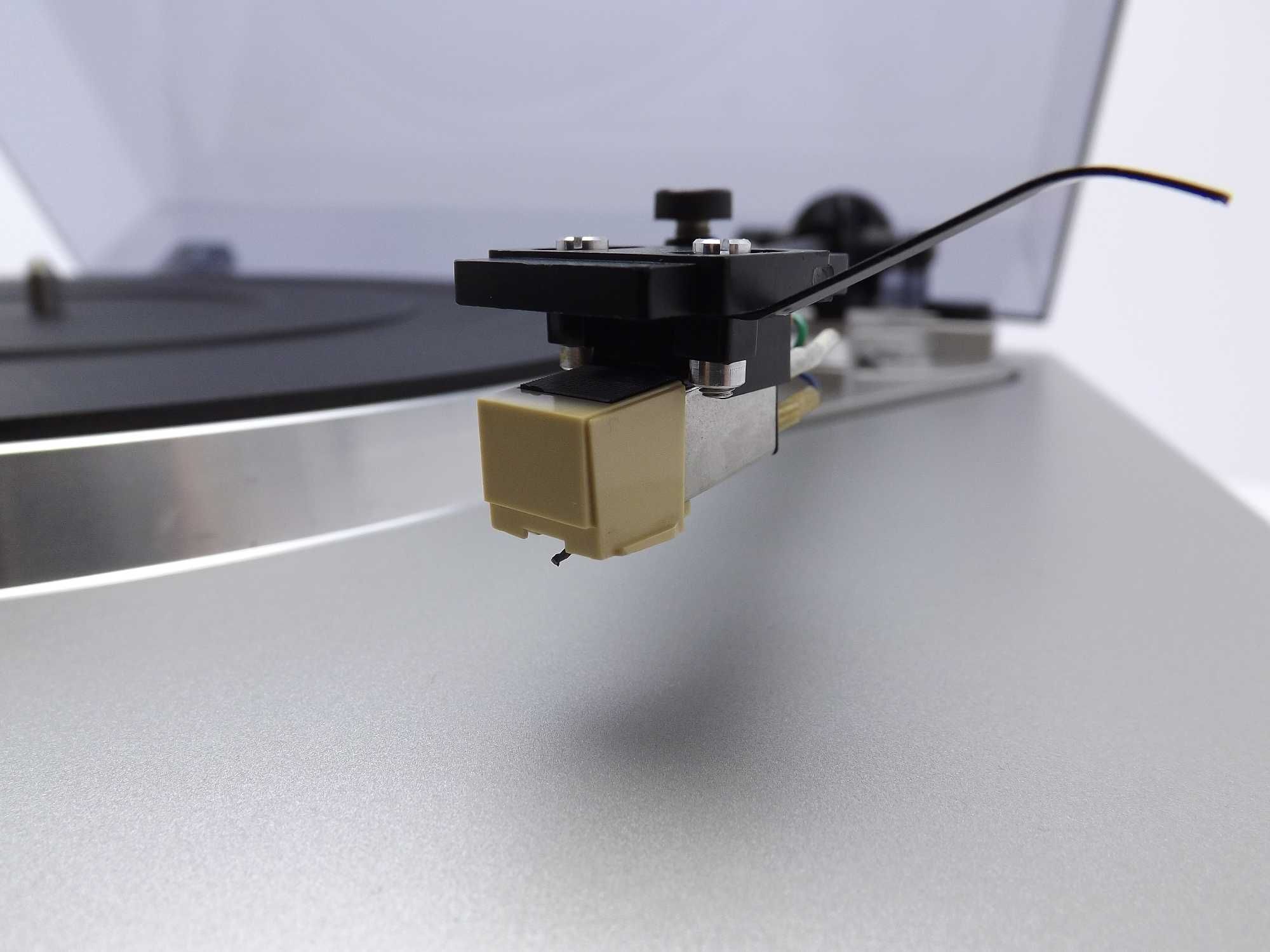 Gramofon Onkyo CP-1200A