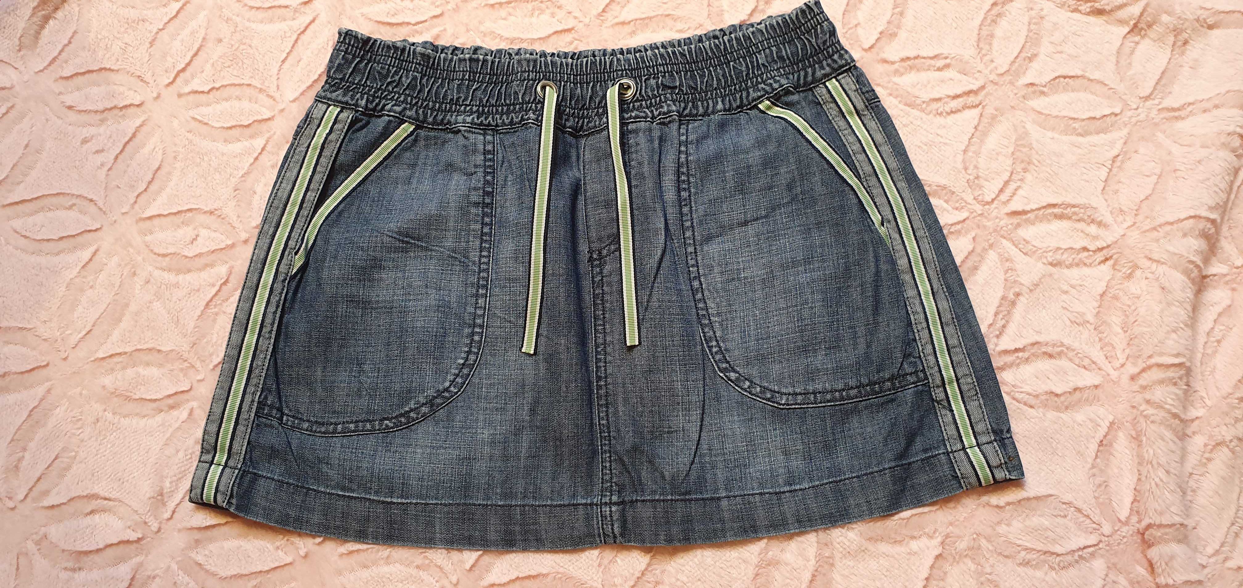 Jeansowa mini spódniczka firmy New Look rozmiar 38 M