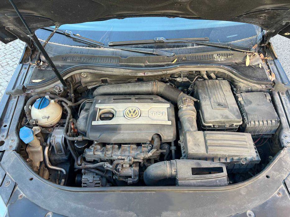 Volkswagen Passat CC 2011 • 2.0 TSI Turbo • Automático • Alcântara