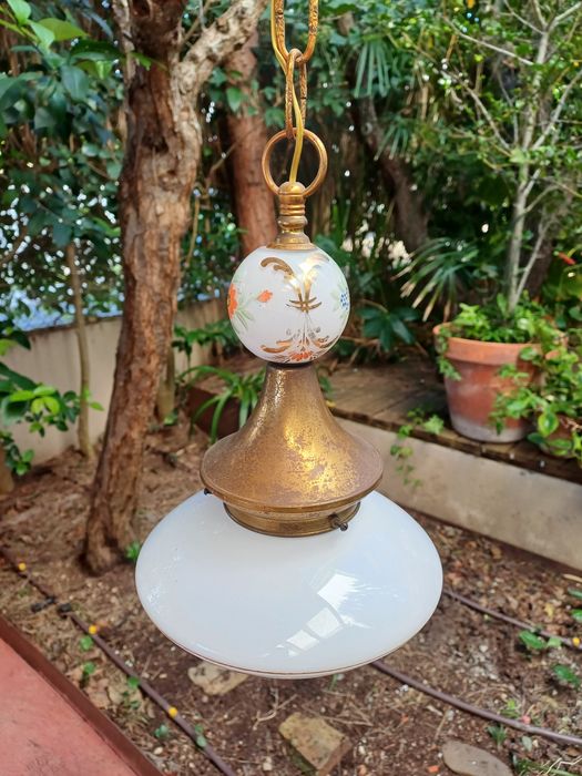 candeeiro de tecto latão e vidro