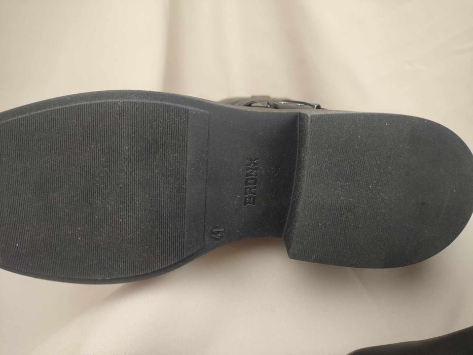 Długie kozaki damskie Bronx