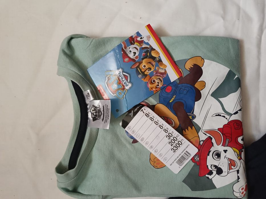 Piżama dla chłopca Nickelodeon rozmiar 110/116 cm 4-6 lat