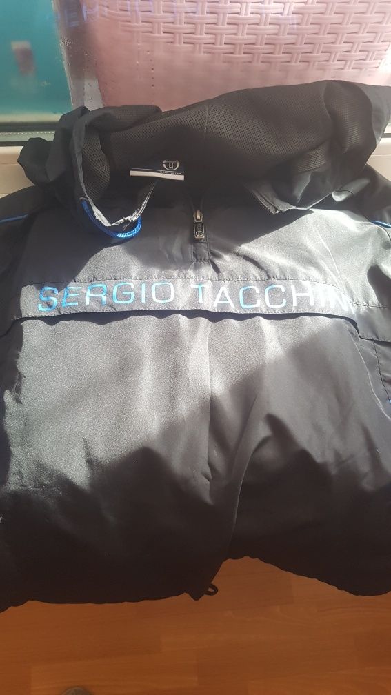 Ветровка мужская Sergio Tacchini