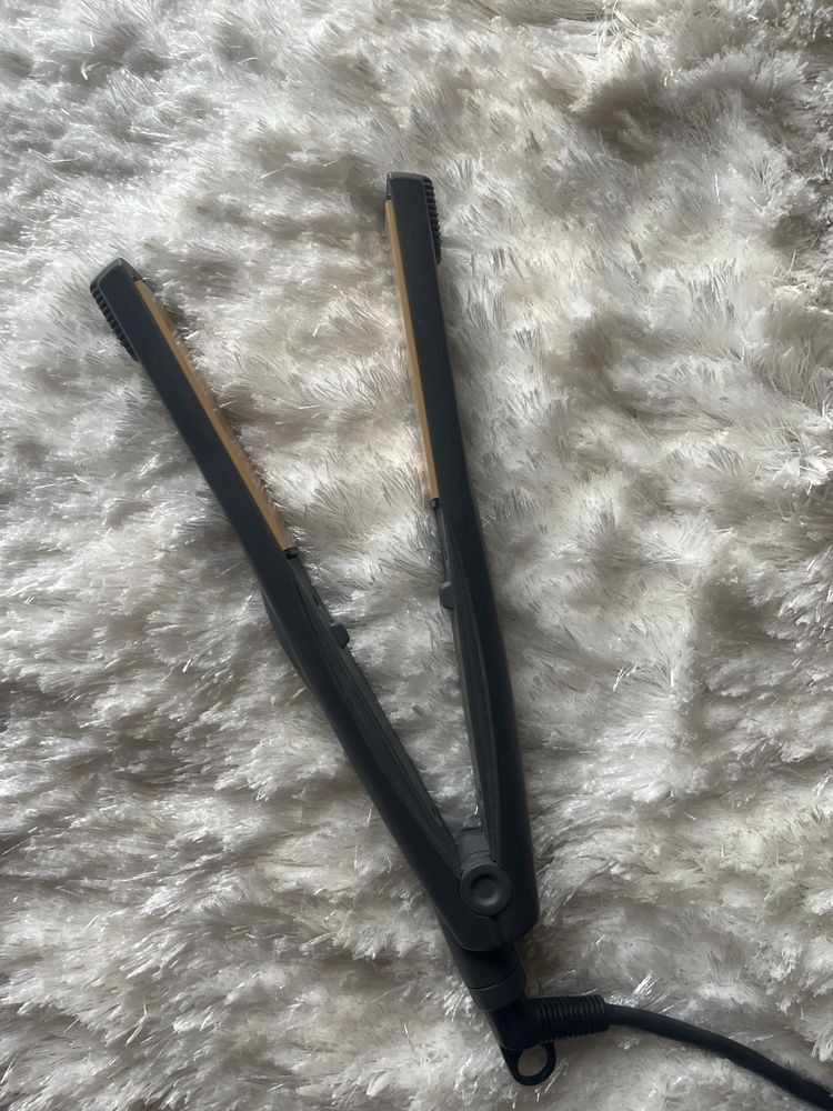 Alisador de Cabelo Solac Allsee – Excelente Estado