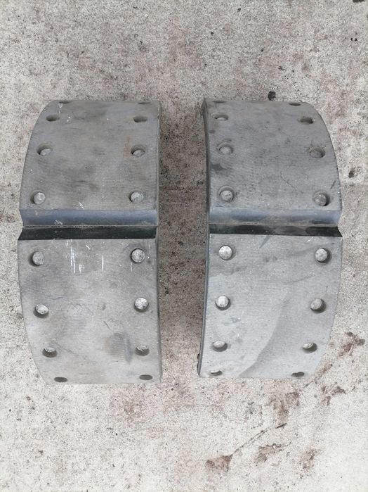 Тормозные колодки зил 130 задние.