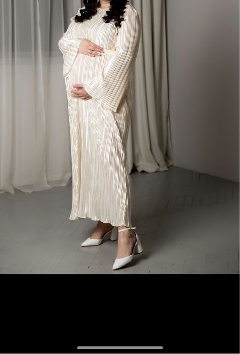 Гарнезна сукня розміру xl xxl