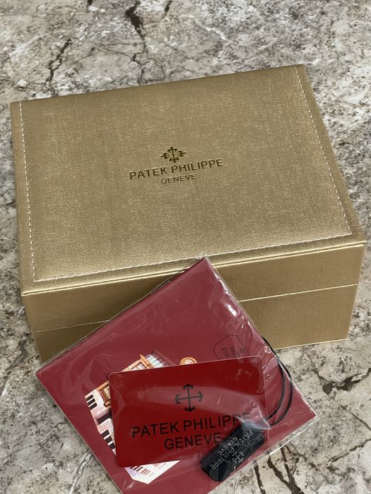 Коробка , бокс для часов Патек Филипп
