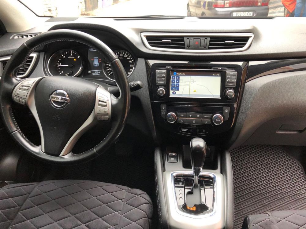 Продам Nissan Qashqai
