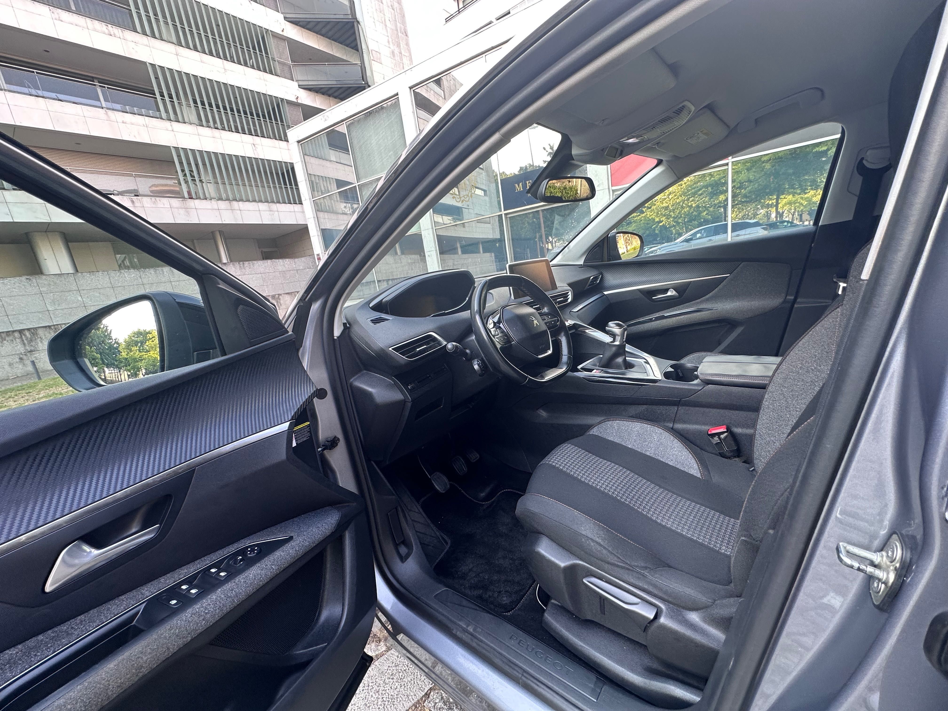 Peugeot 3008 1.6BlueHDi