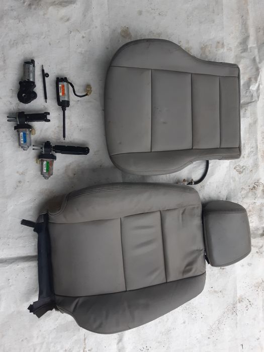 Сидіння кожа моторчик сидіння Kia Sorento 2008 сиденье  моторчик сиден
