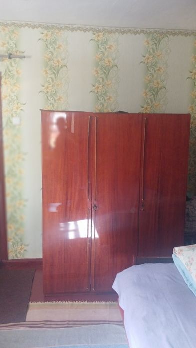 Продам пол дома в Кременчуге