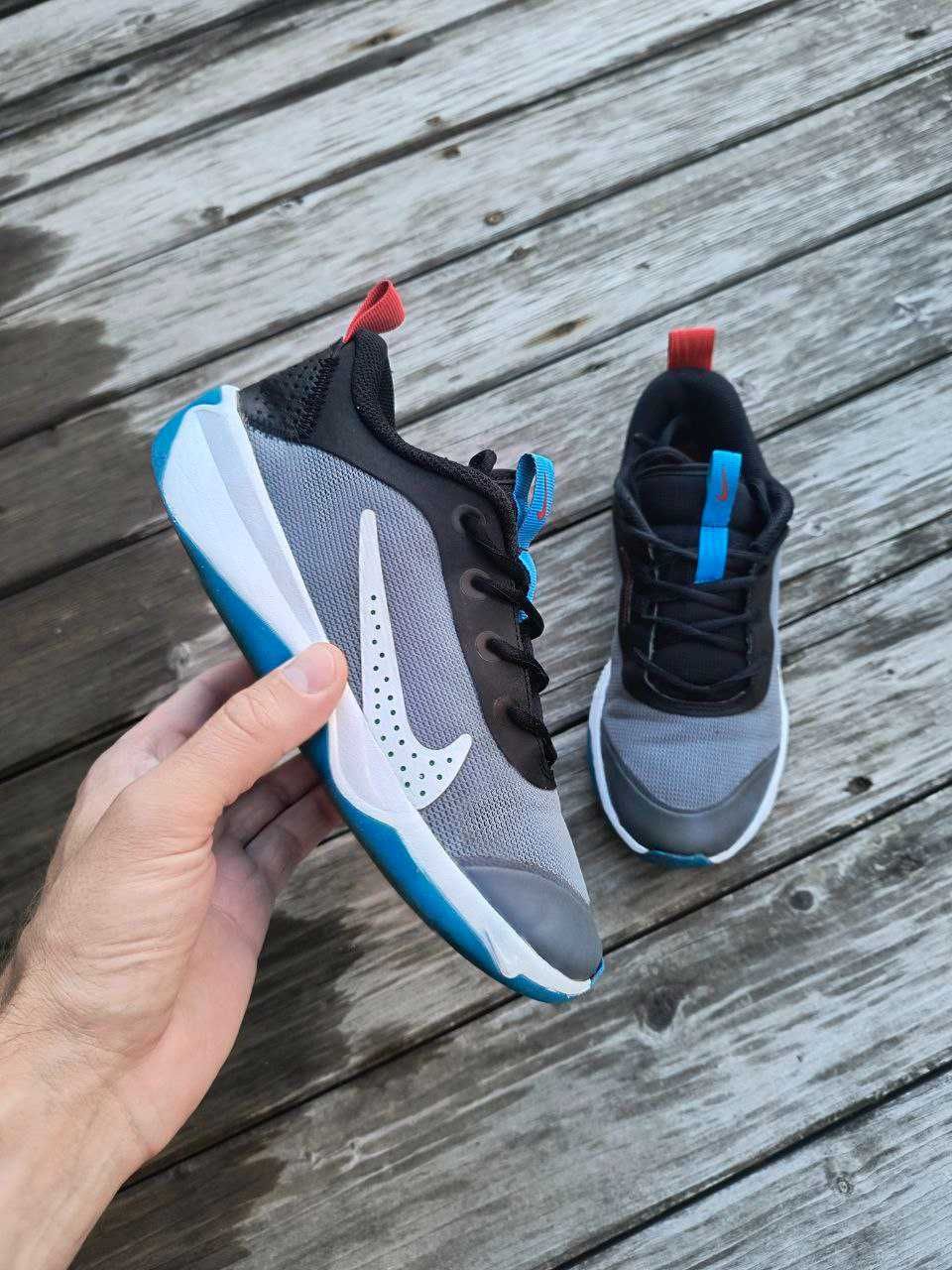 Кросівки найк. Nike Omni. Кросівки 38 розмір. Кросівки спортивні. Nike