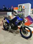 Tenere 700 Akrapovic com malas Touratech