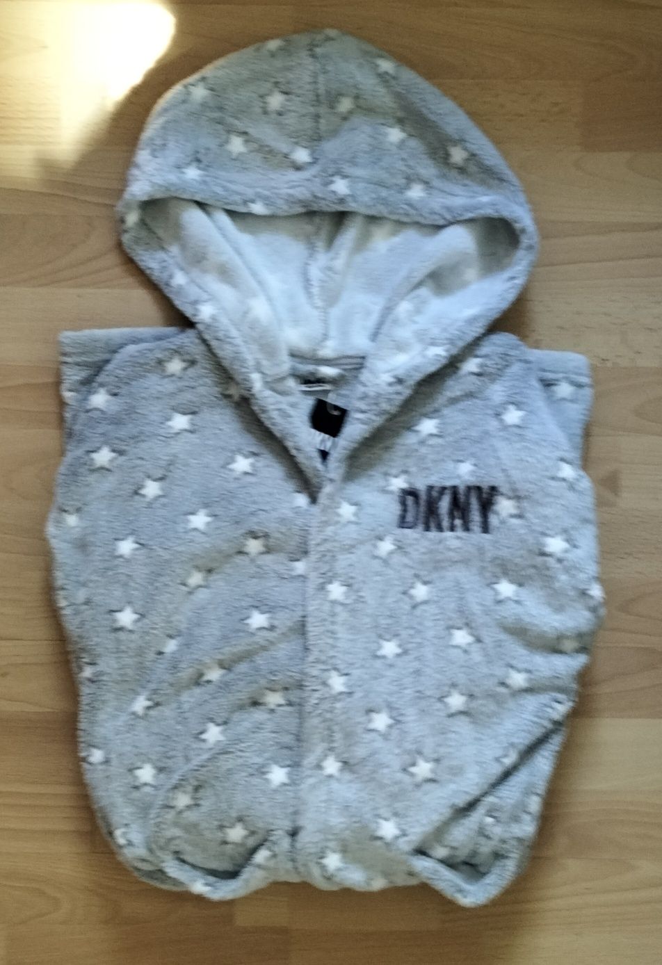 DKNY Nowy szlafrok damski z kapturem .Roz. S/M