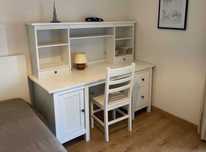 Secretária IKEA Hemnes, com topo de arrumação