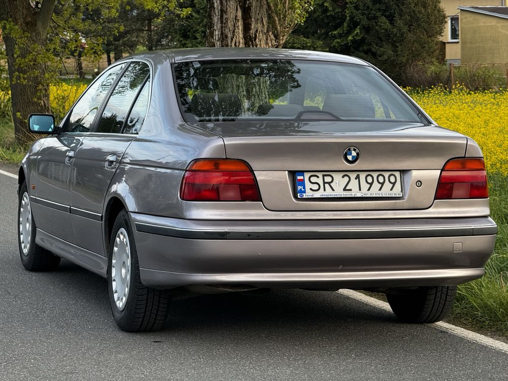 25lat 1wlascicel e39 2.5 bardzo zadbana automat bmw m52