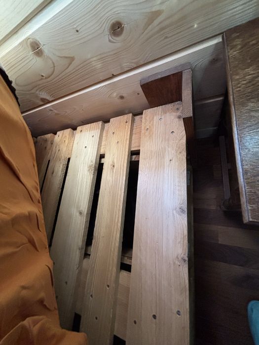 Masywne łóżko z europalet + materac 140x200 styl industrial loft DIY