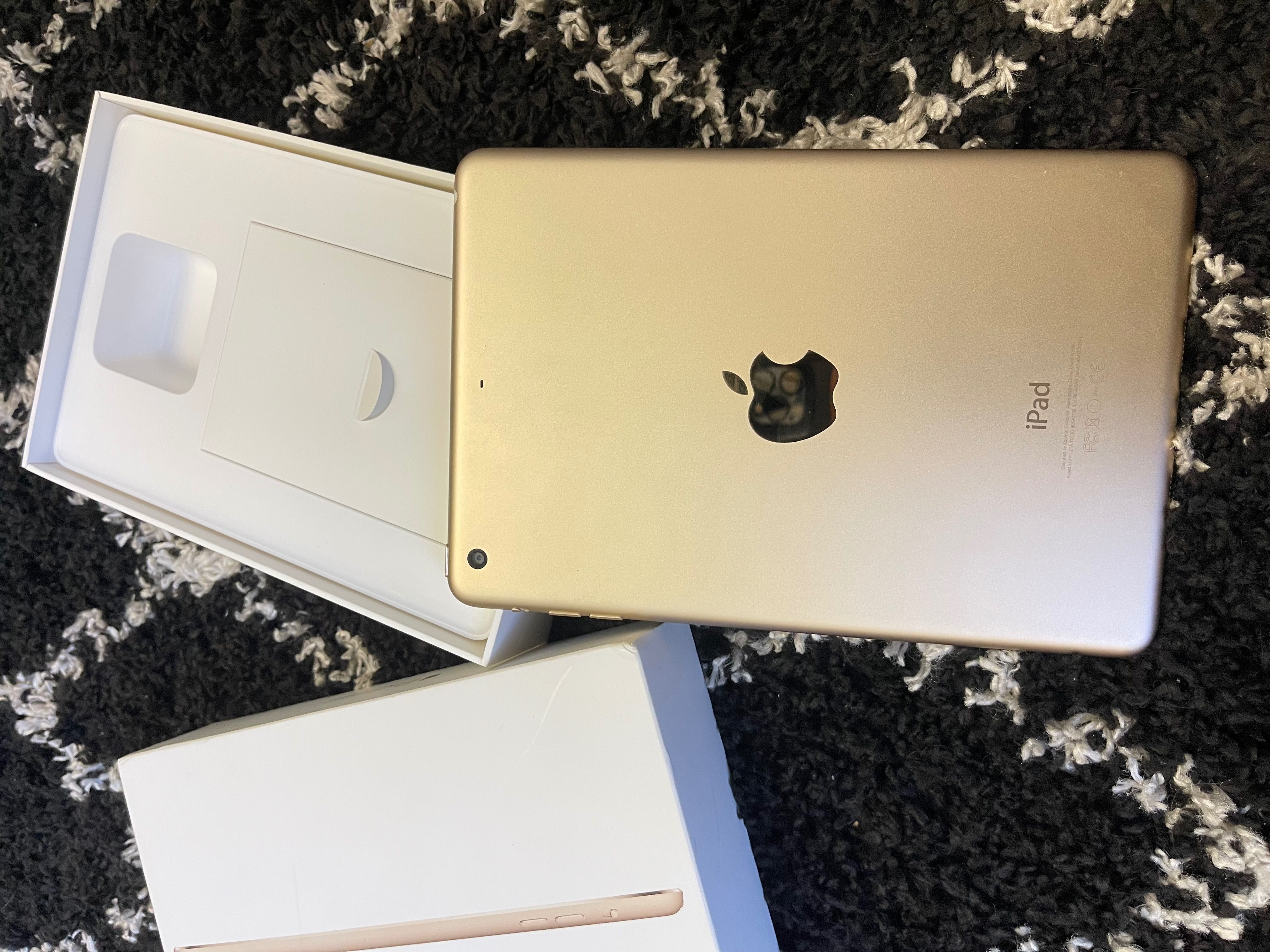 Apple   IPAD  Mini