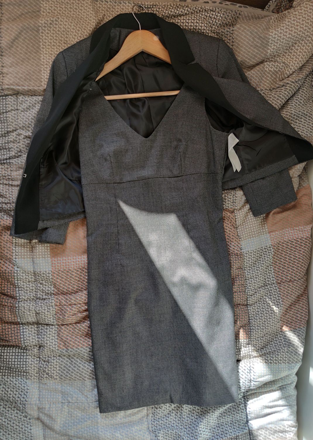 Костюм, 38 р, плаття + піджак