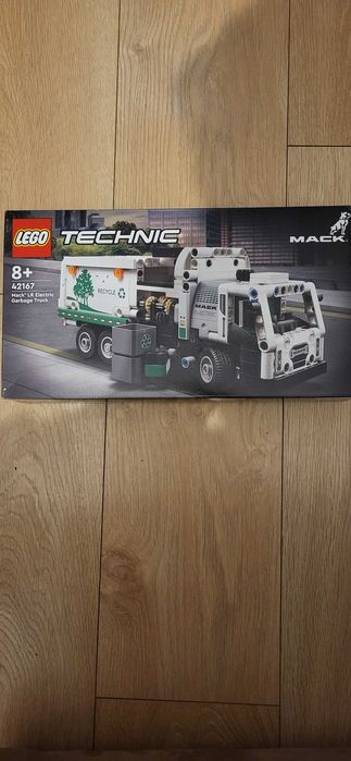 LEGO 42167 Technic Śmieciarka Mack LR Electric Nowe