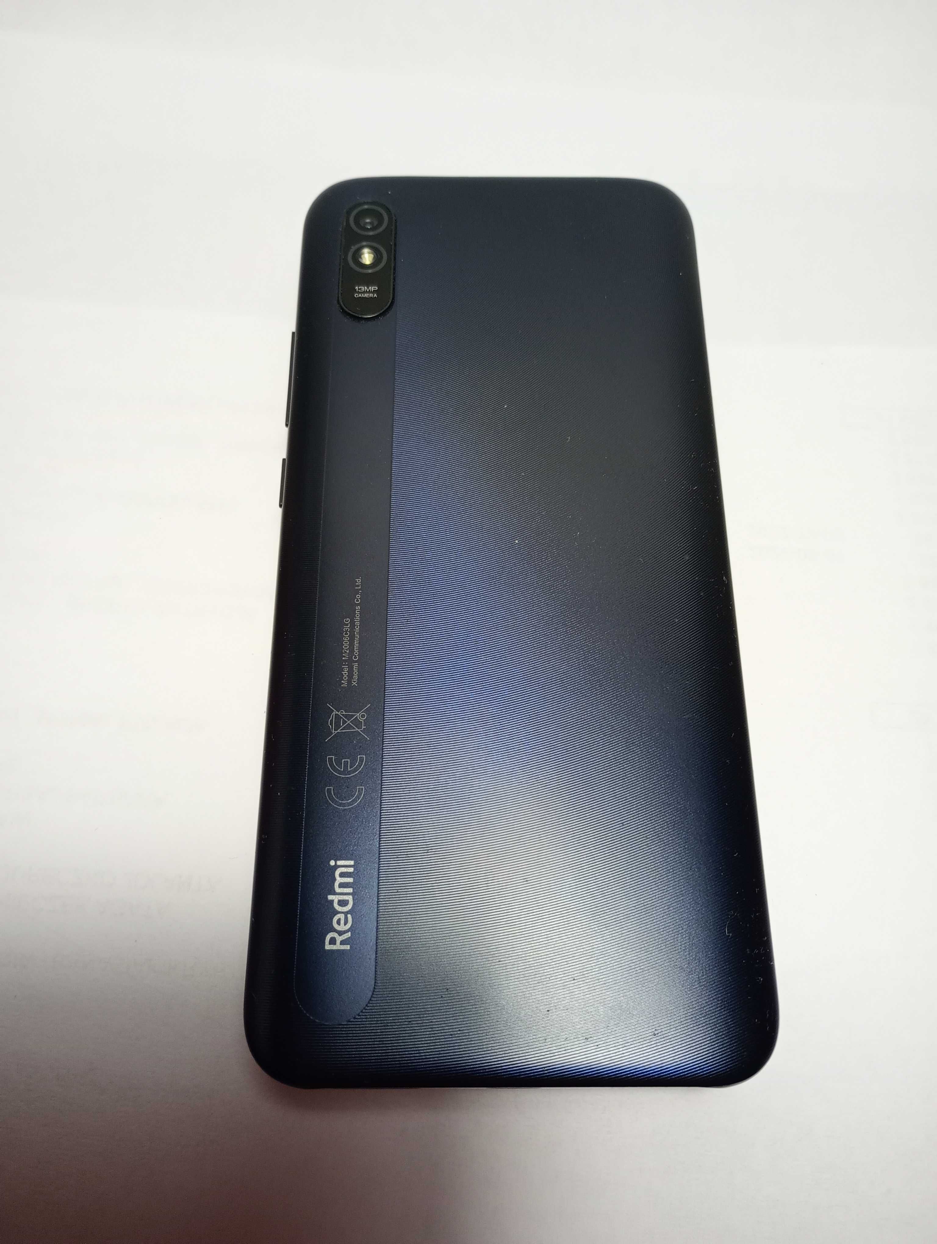 Smartfon Xiaomi Redmi 9A + gratis: etui, szkło