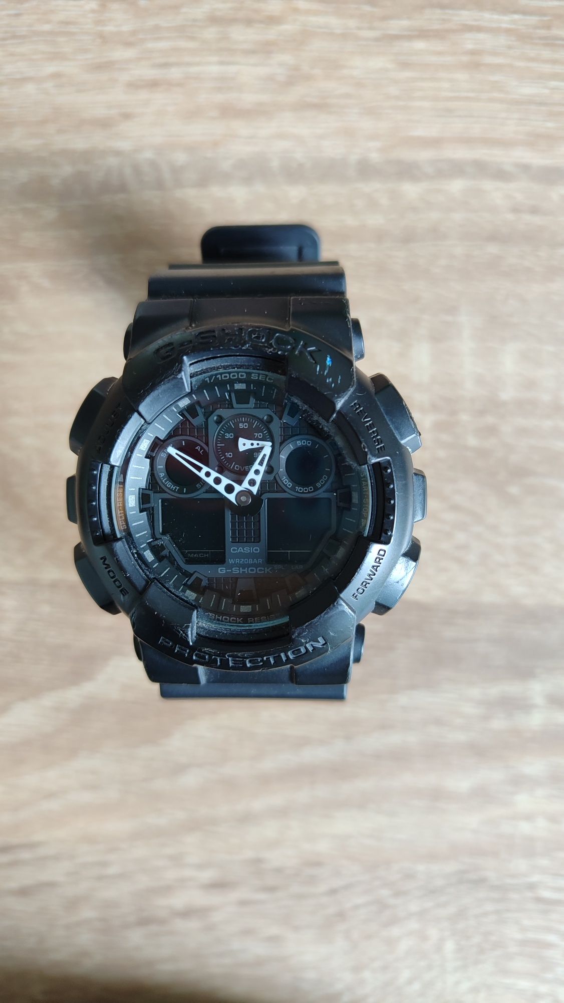 часы Casio G-Shock GA-100