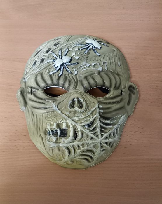 Маска карнавальная