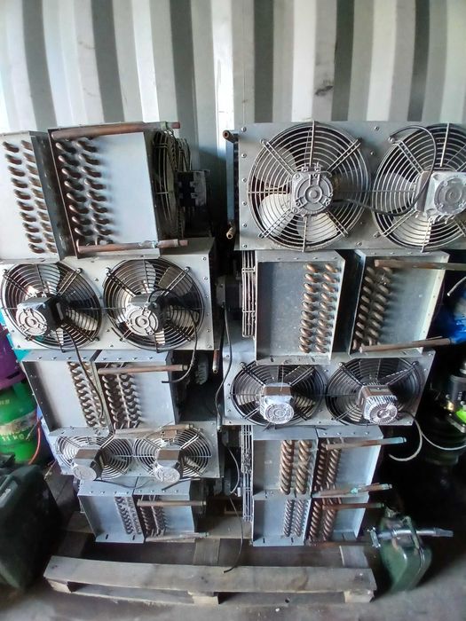 Wymiennik ciepła z 2 wentylatorami,  skraplacz chłodniczy