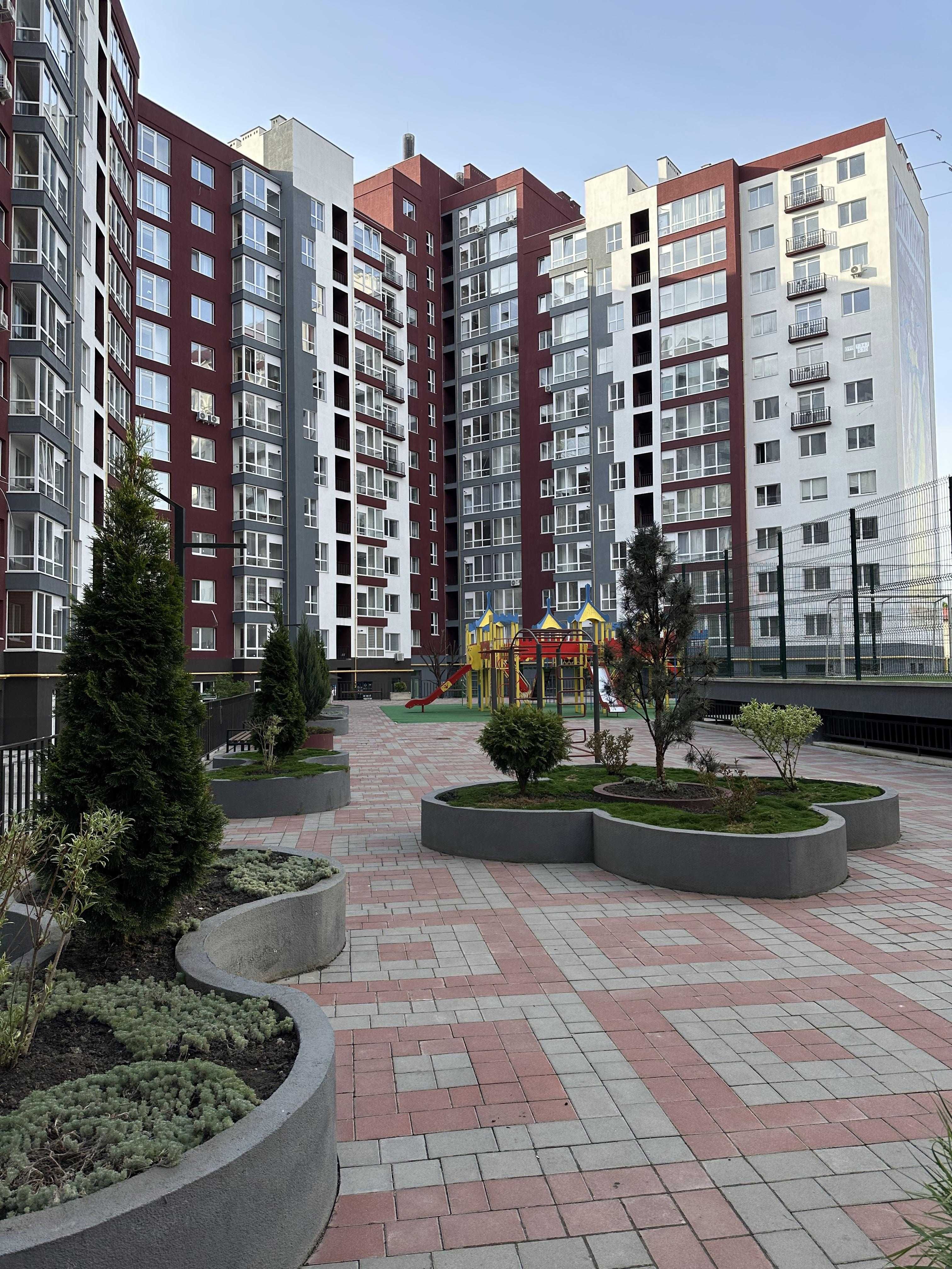 Продам квартиру в центрі, двокімнатна,Княгинин,2 кімн, Галицька