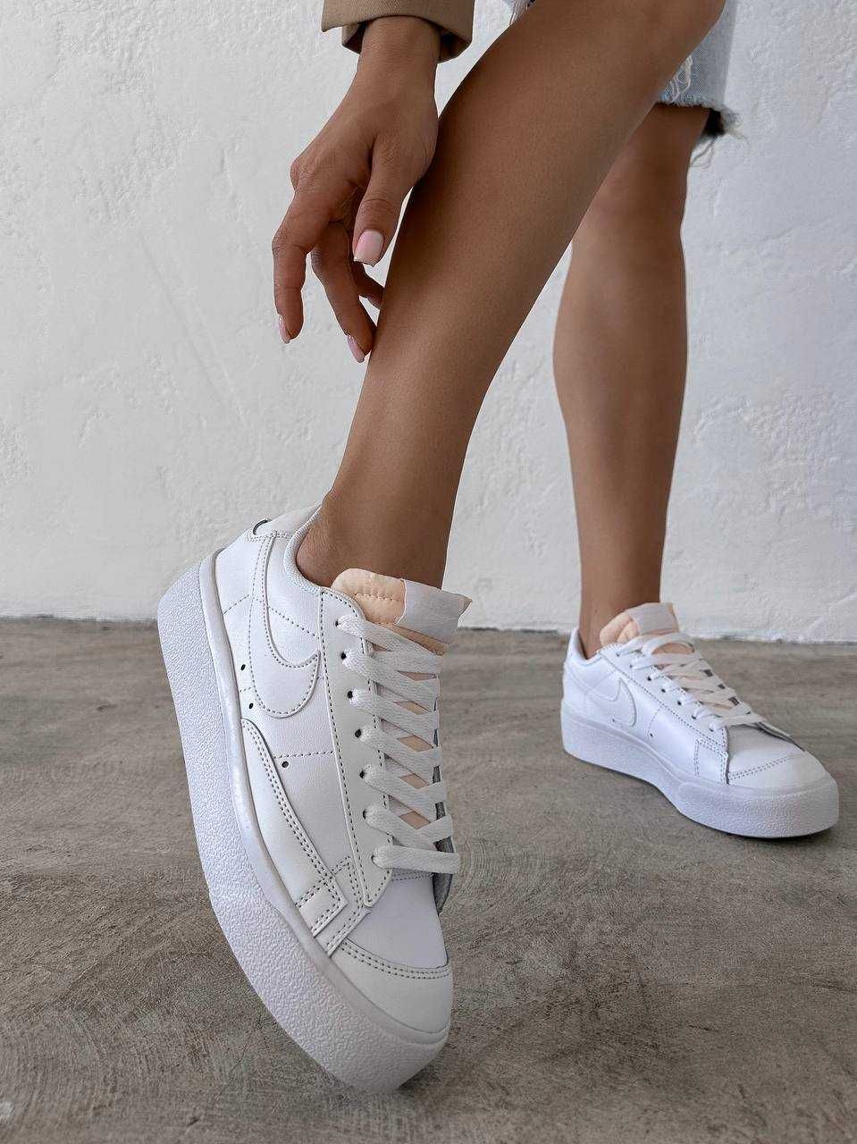Жіночі кросівки Nіке Blazer Low Platform білий 88366 ХІТ