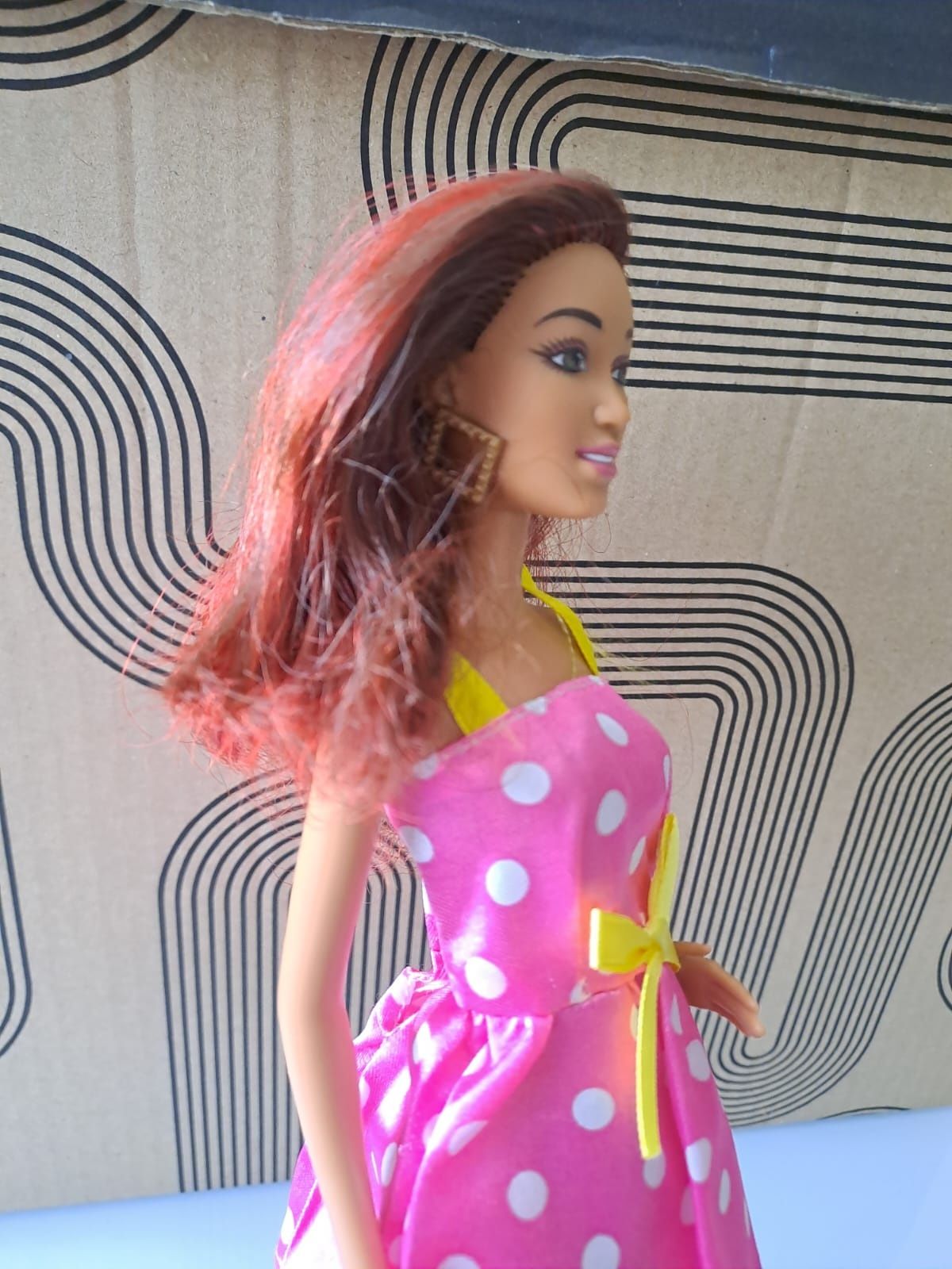 BARBIE lalka Fashionistas