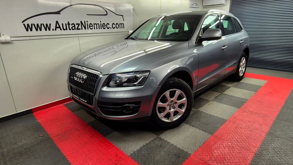 Audi Q5 2.0 TFSI 4x4 Tempomat Nawigacja BiXenon HAK 7sztuk na placu w Augustów
