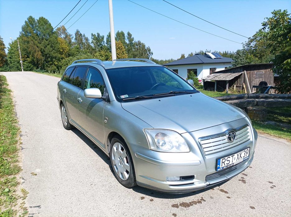 Toyota Avensis T25 D4D 2,0