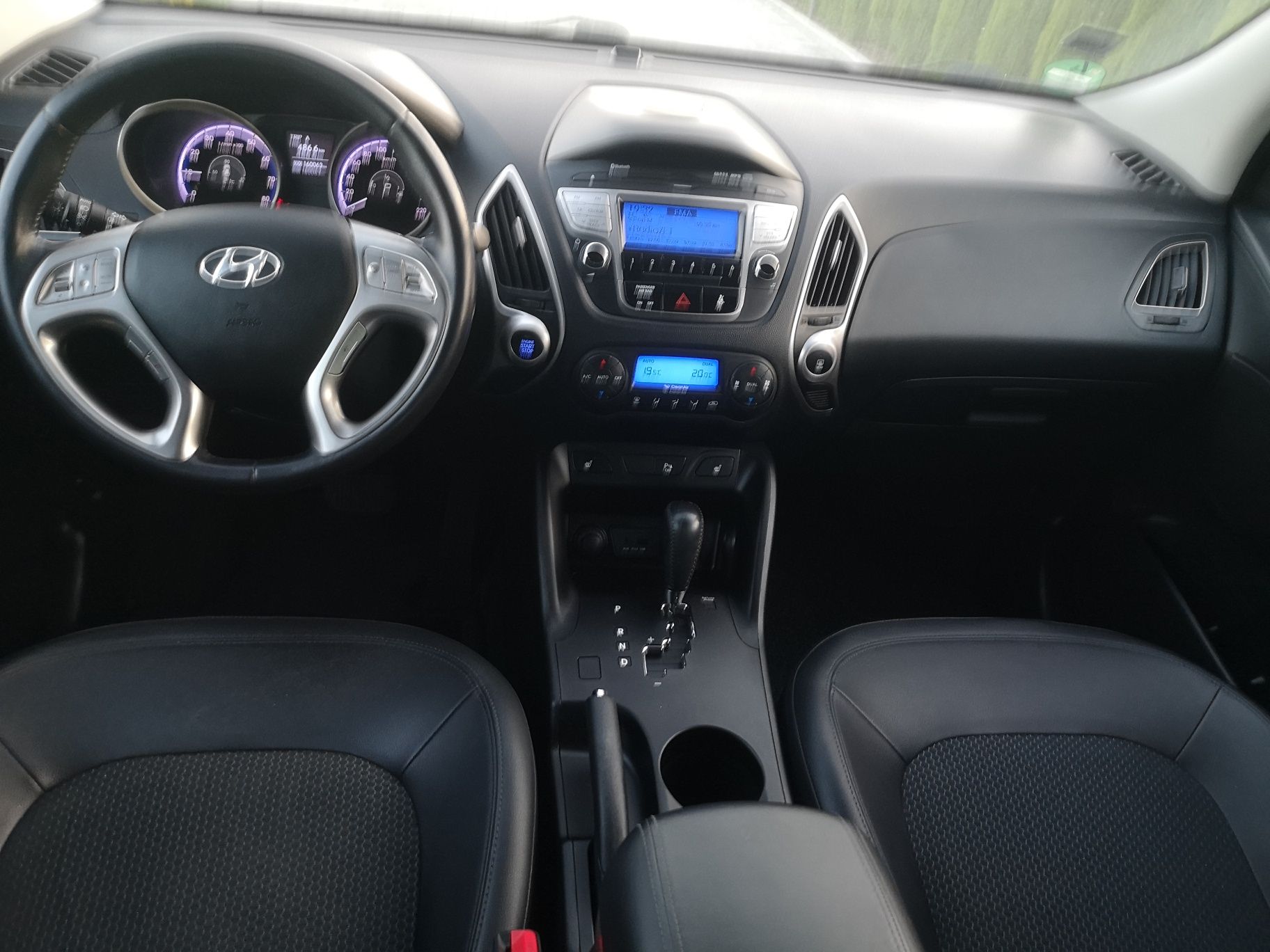 Hyundai ix35 2.0 benzyna *automat *kliima*bogata wersja *maly przebieg