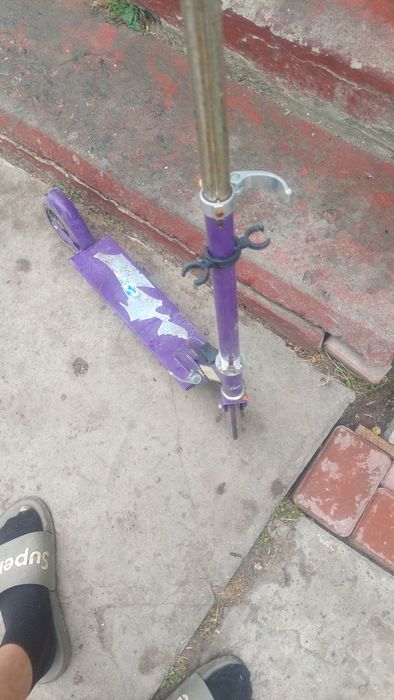 Продам ролики і самокат