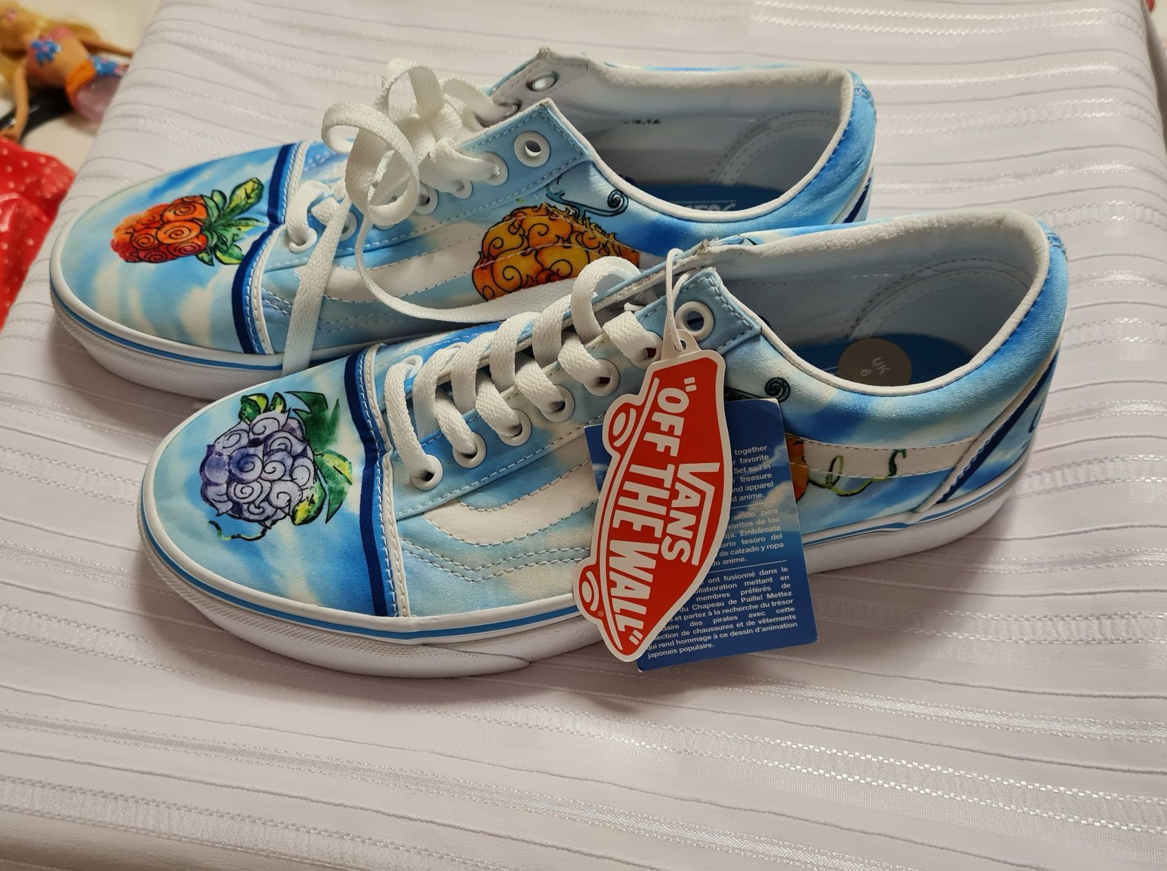 Nowe buty Vans rozm.39 (25cm wkladka)