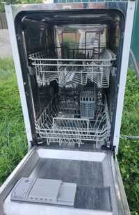 Вбудована посудомийна машина CANDY CDI 1L949