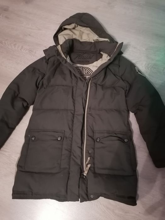 Зимова куртка на хлопчика 11-12 років