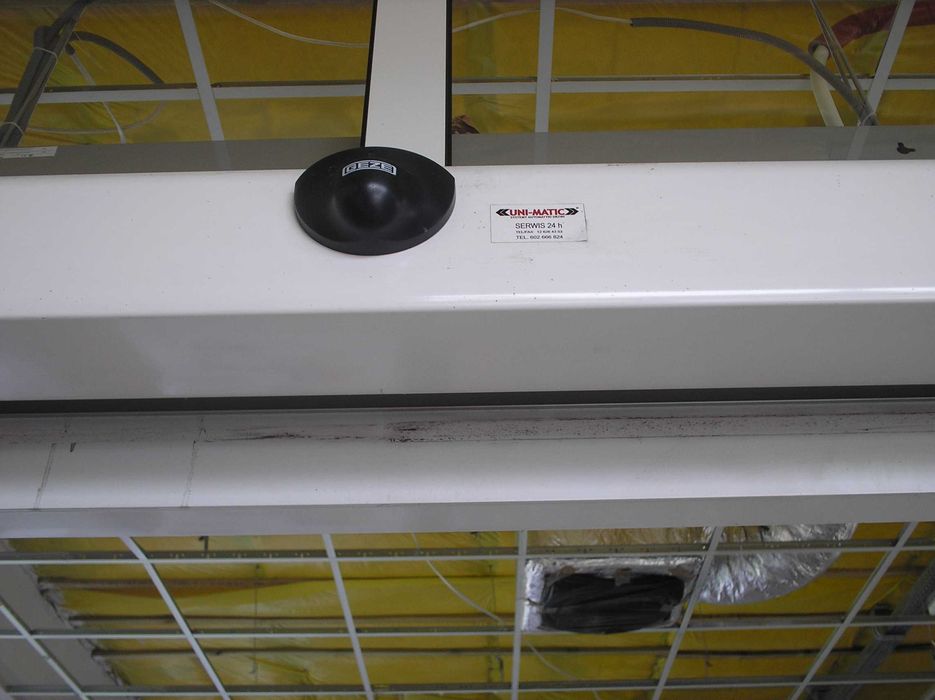 Drzwi zewnętrzne + wiatrołap + drzwi wewnętrzne