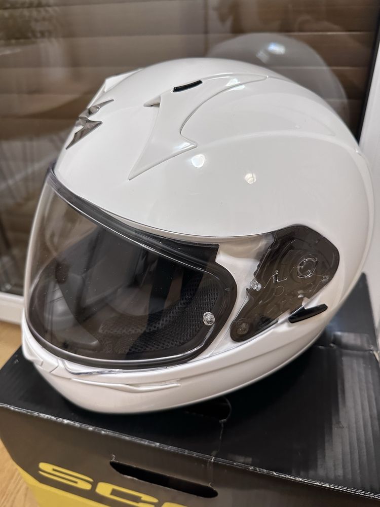 Kask Scorpion EXO-390 bialy stan bdb rozmiar S