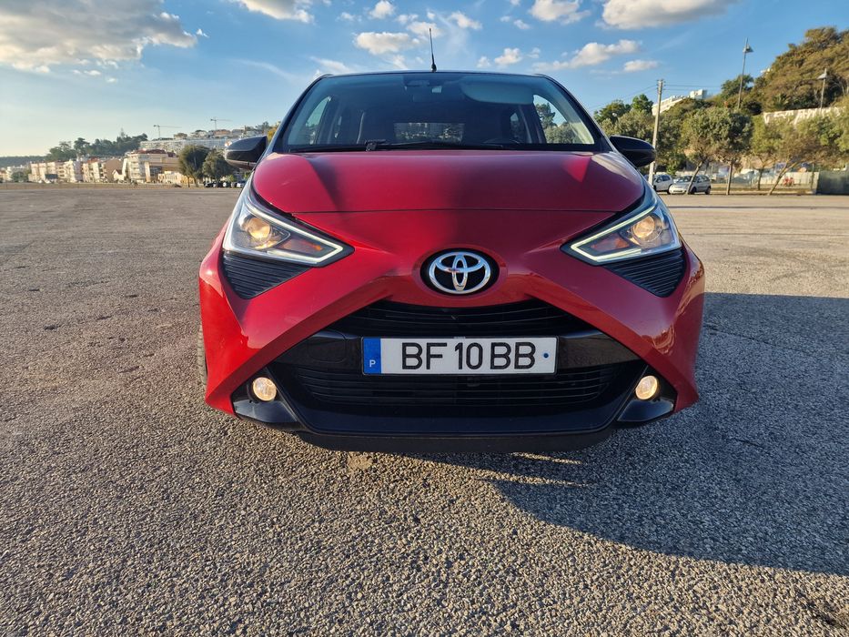 Toyota Aygo Red X-Clusiv Edition