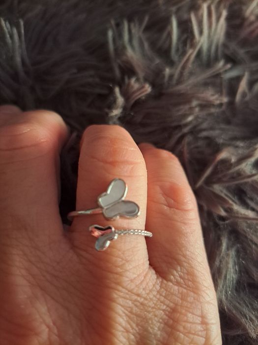 Anel em prata de borboletas