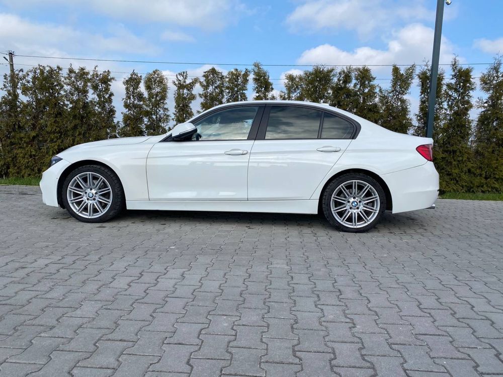 Bmw f30 328 i m look