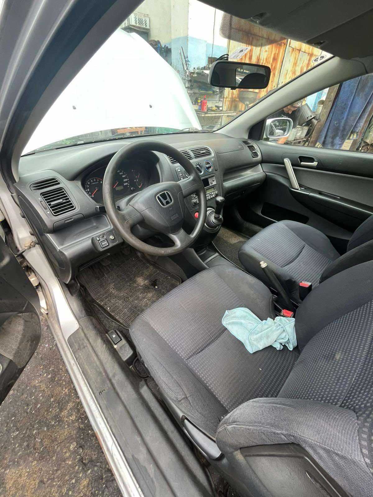 HONDA CICVIC na części 2001r. Adax Opolski Auto Złom Koźle