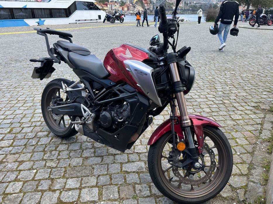 Honda CB125R 2021