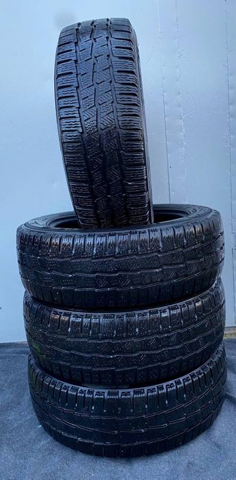 Opony 215/60R17 C MICHELIN
